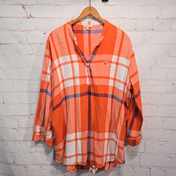 Ug Apparel Tops - Clemson University Tigers Plaid Woven Tunic Long Sleeve Shirt Womens Size XL